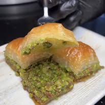 Pistachio Baklava Gift pack